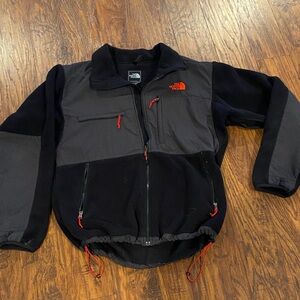 The North Face Men's Black and Charcoal Performance Jacket